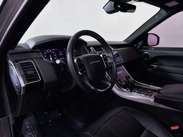 Used 2020 Gray Land Rover HSE image 9