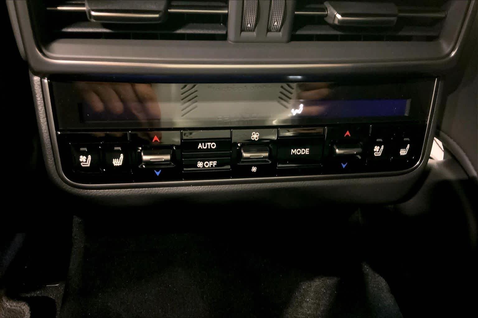 2026 Lexus LX 600 Luxury - Photo 18