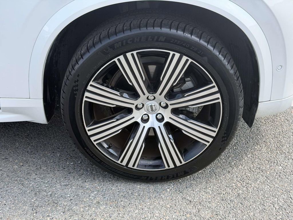 Used 2023 Crystal White Metallic Volvo Ultimate image 25