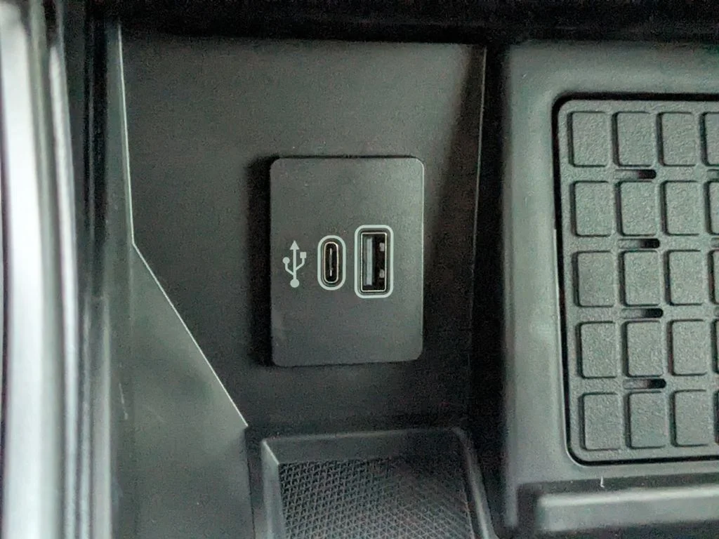 New 2026 Agate Black Metallic Ford Tremor image 22