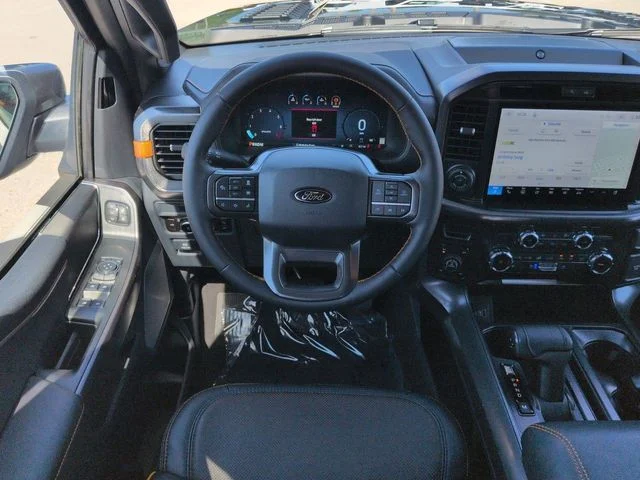 New 2026 Carbonized Gray Metallic Ford Tremor® image 16
