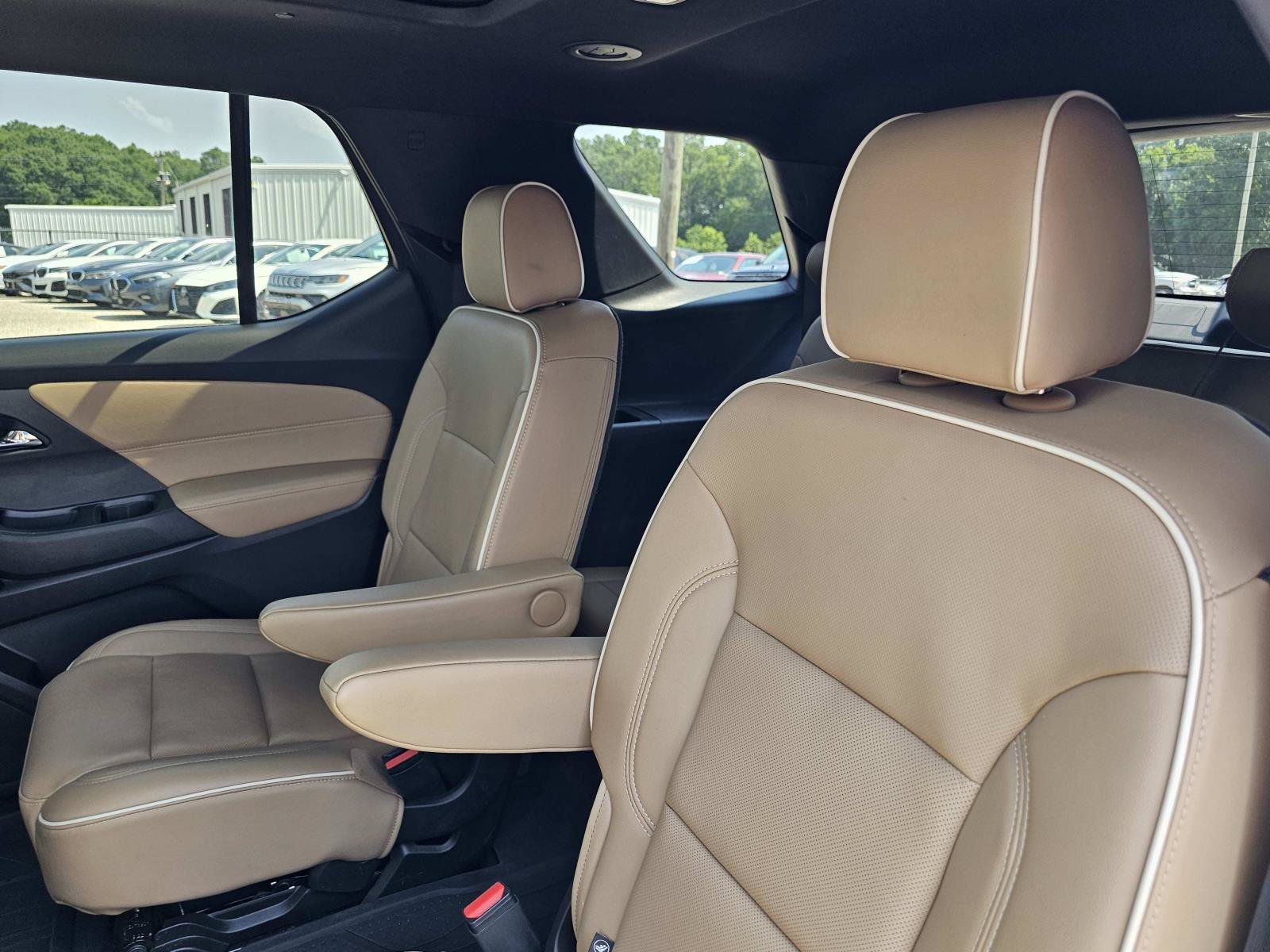 Used 2022 Summit White Chevrolet Premier image 35