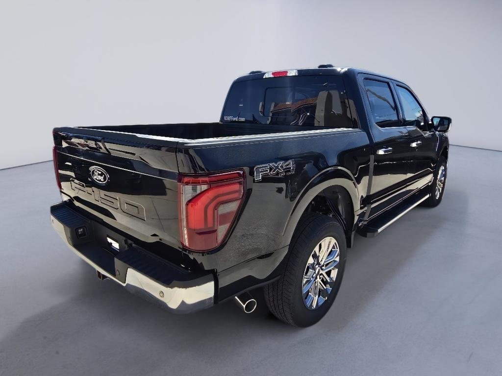 New 2026 Agate Black Metallic Ford Lariat® image 5