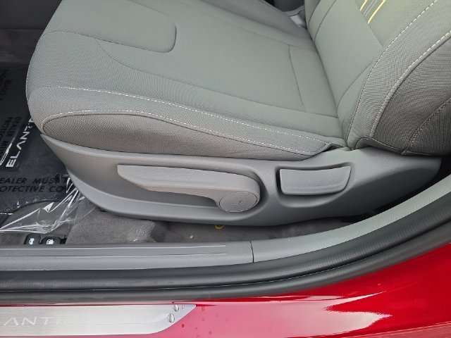 Used 2026 Red Hyundai SEL Sport image 12