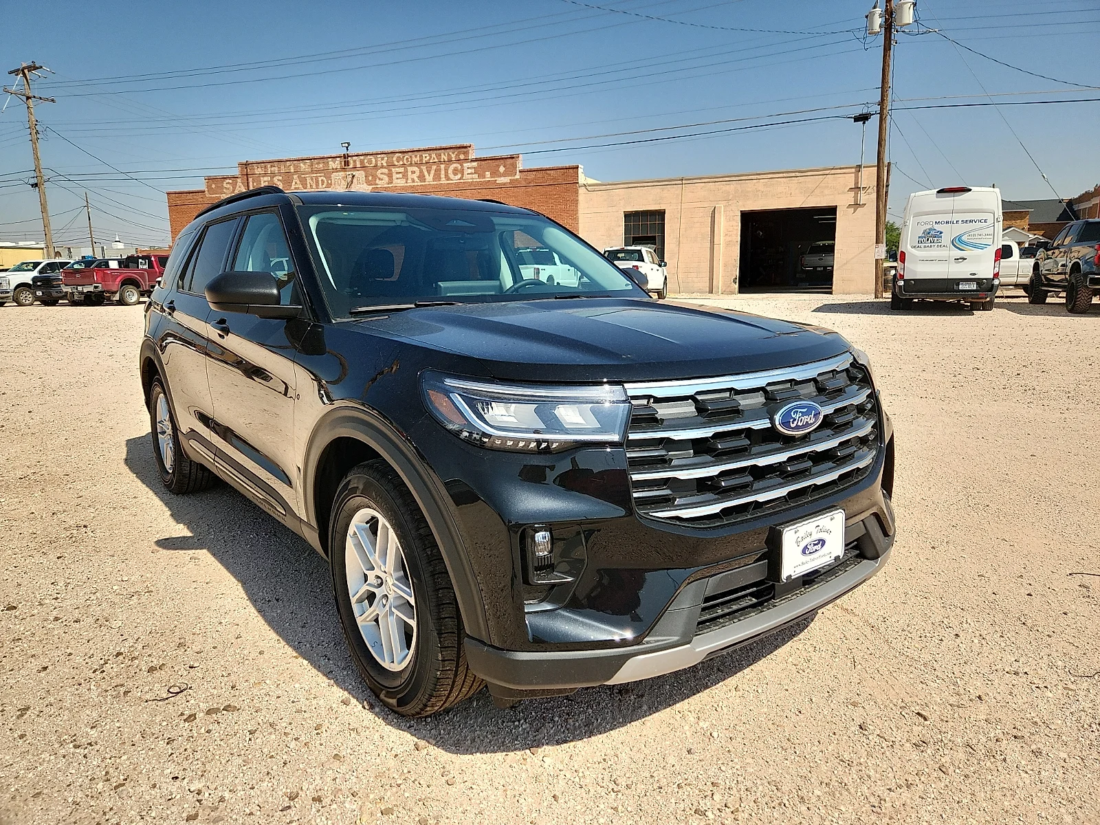 New 2026 Agate Black Metallic Ford Active image 1