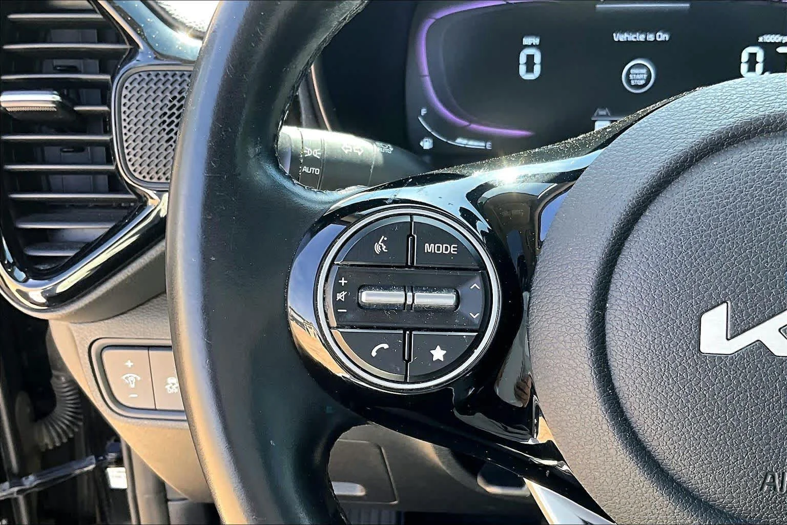 Used 2023 Fusion Black Kia EX image 22