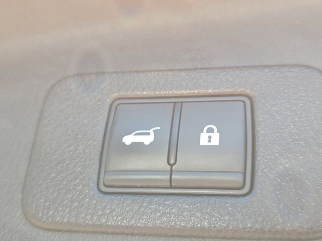 Used 2024 Super Black Nissan SL image 18