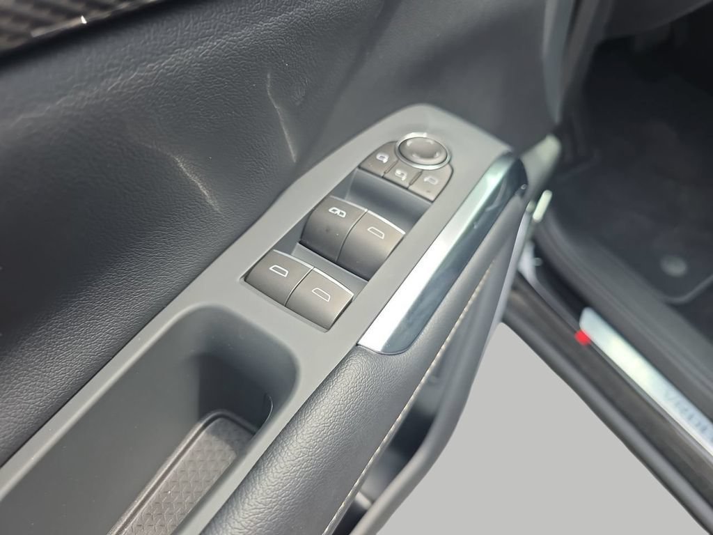 2026 Chevrolet Traverse High Country - Photo 18