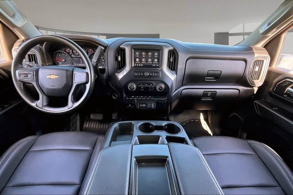 Used 2025 Summit White Chevrolet WT image 15