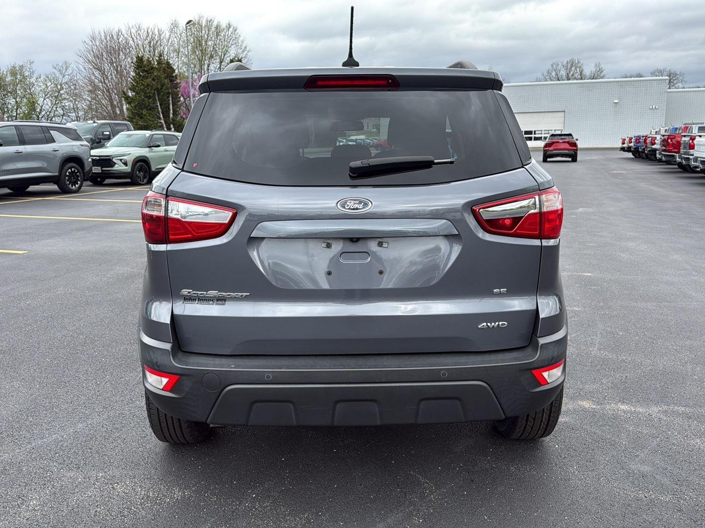 Used 2019 Black Ford SE image 12