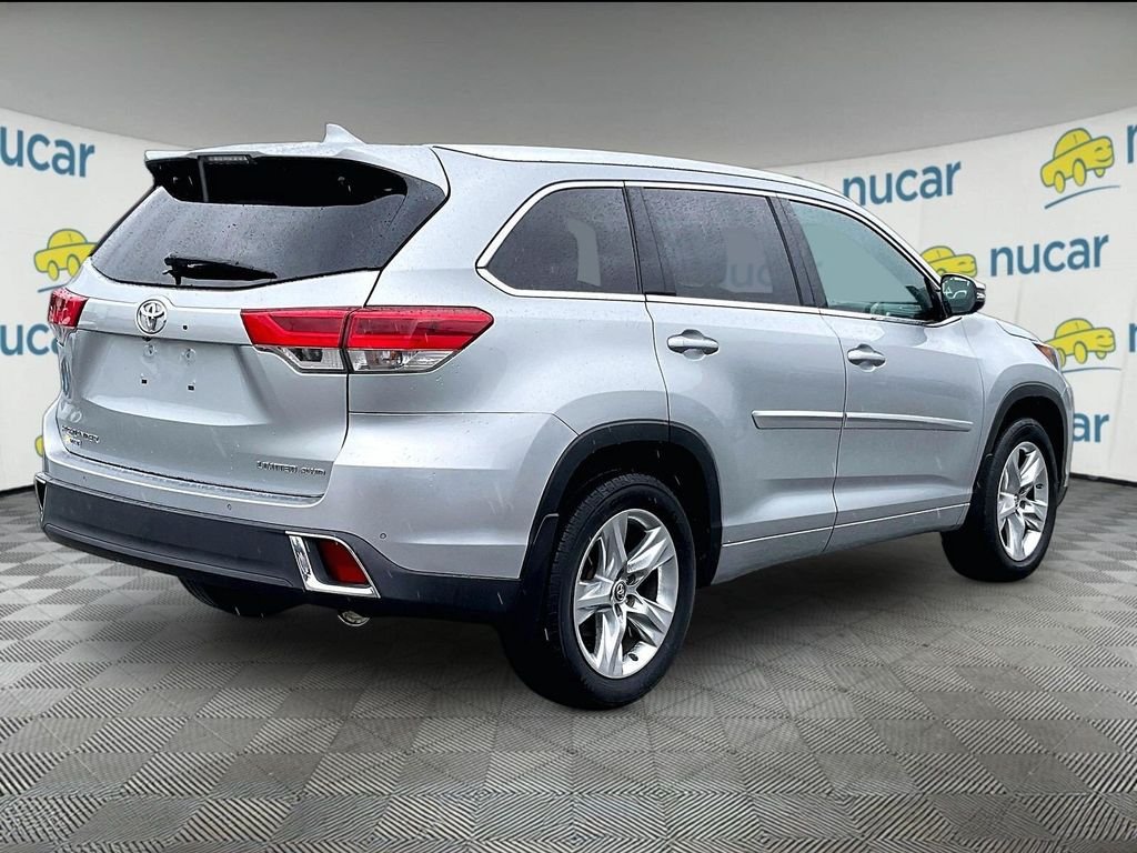 Used 2018 Silver Toyota Limited image 6