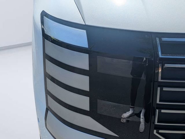 Used 2026 White Hyundai Calligraphy image 9