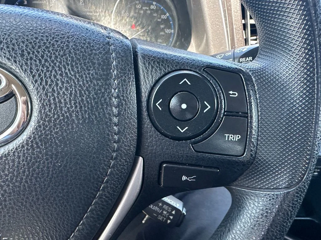 Used 2017 Gray Toyota LE image 21
