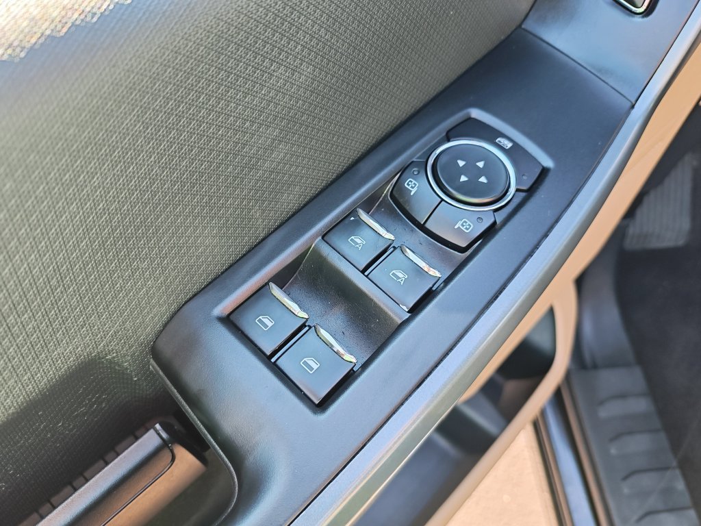 Used 2023 Black Ford XLT image 11