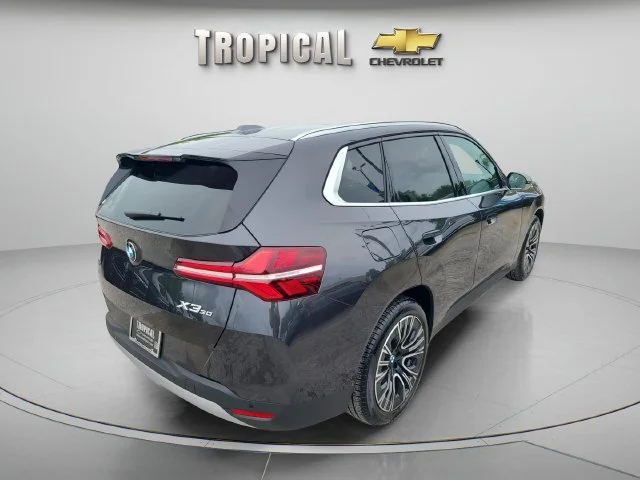 Used 2026  BMW 30 xDrive image 5