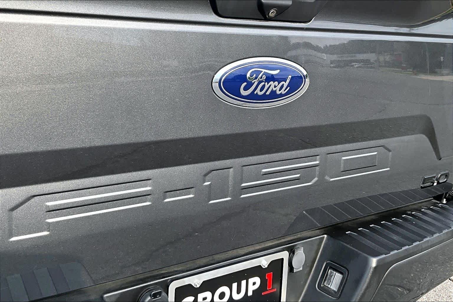 Used 2019 Magnetic Metallic Ford XL image 31