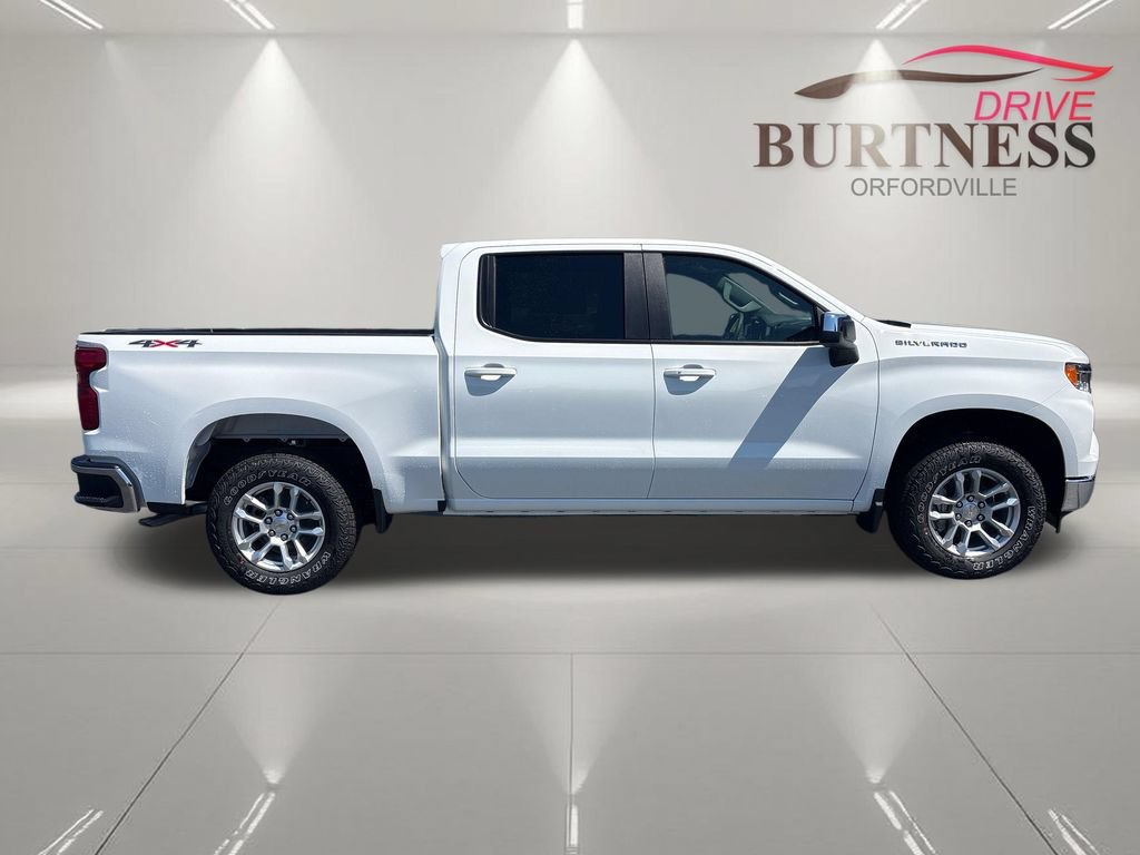 New 2026 Summit White Chevrolet LT image 8