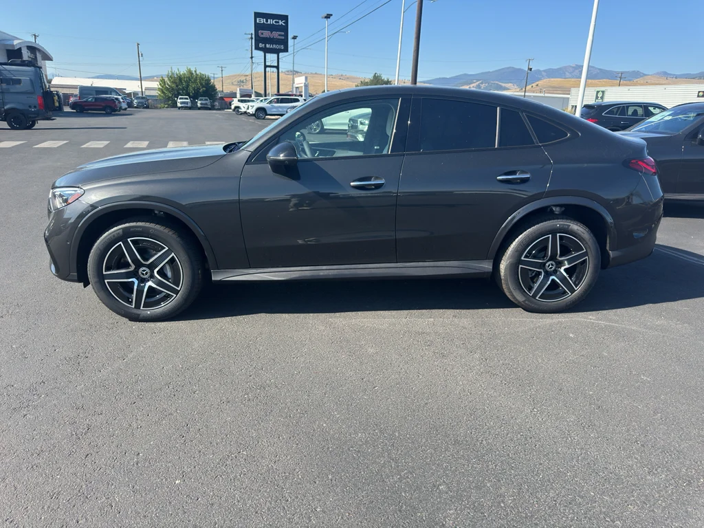 2026 Mercedes-Benz GLC Coupe GLC 300