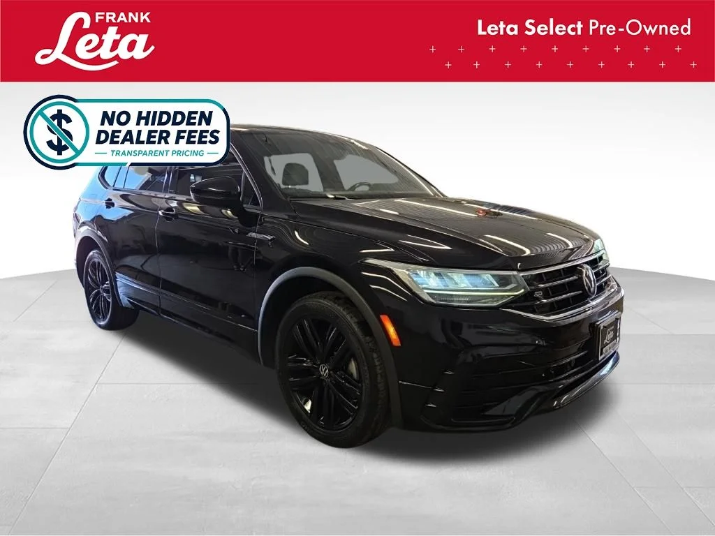 Used 2022 Black Volkswagen 2.0T SE R-Line Black image 9