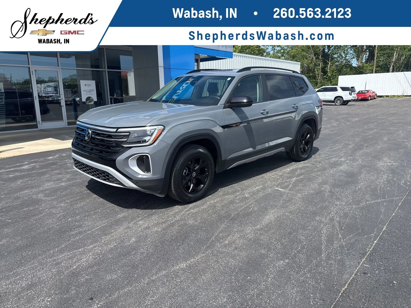 2024 Volkswagen Atlas 2.0T Atlas Peak Edt SE w/Tech 4MOTION's photo