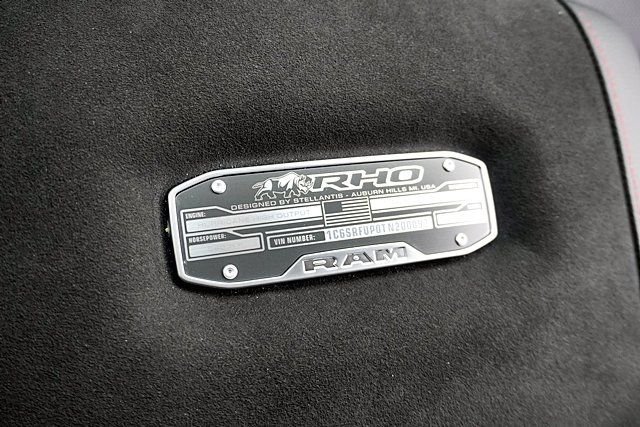 New 2026 Diamond Black Crystal Pearl-Coat Exterior Paint RAM RHO image 38