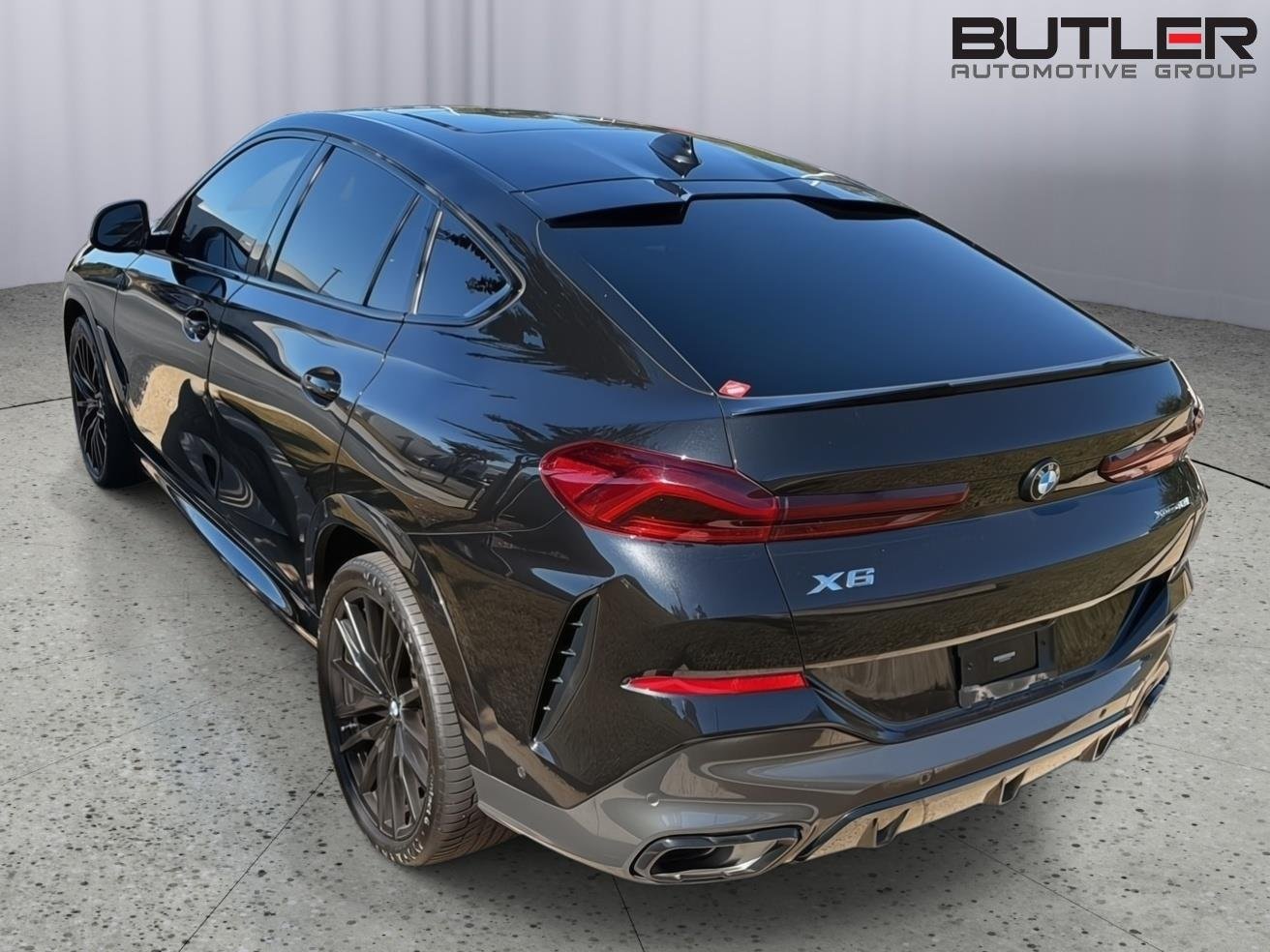 Used 2023 Black Sapphire Metallic BMW xDrive40i image 10
