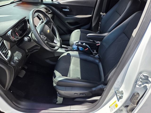 2022 Chevrolet Trax LT - Photo 10