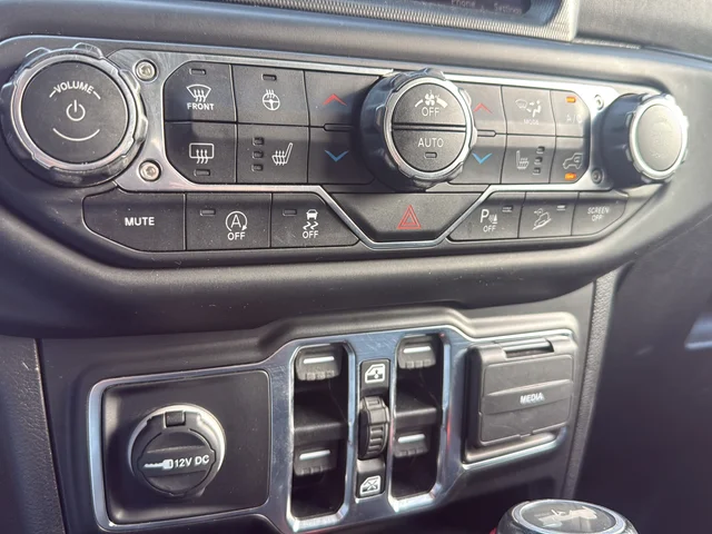 Used 2021 White Jeep Unlimited Sahara High Altitude image 21