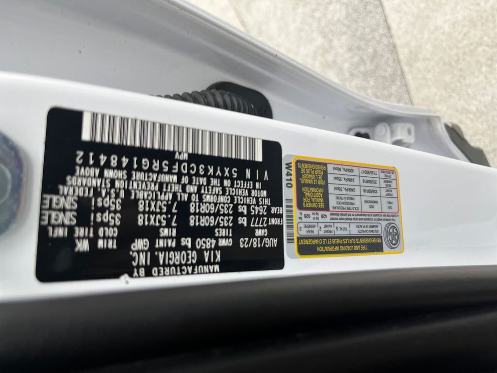 Used 2024 White Kia EX image 23
