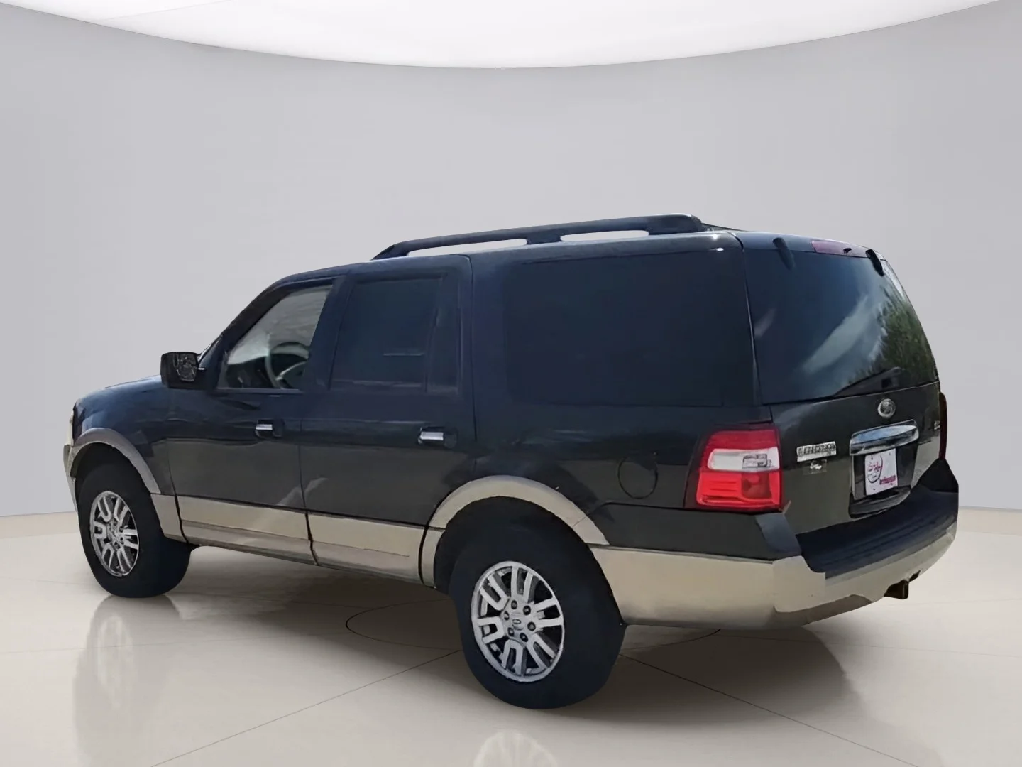 Used 2013 Black Ford KING RANCH image 3