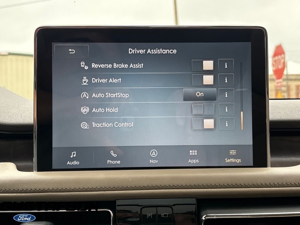 Used 2020 Iced Mocha Metallic Lincoln Reserve image 54