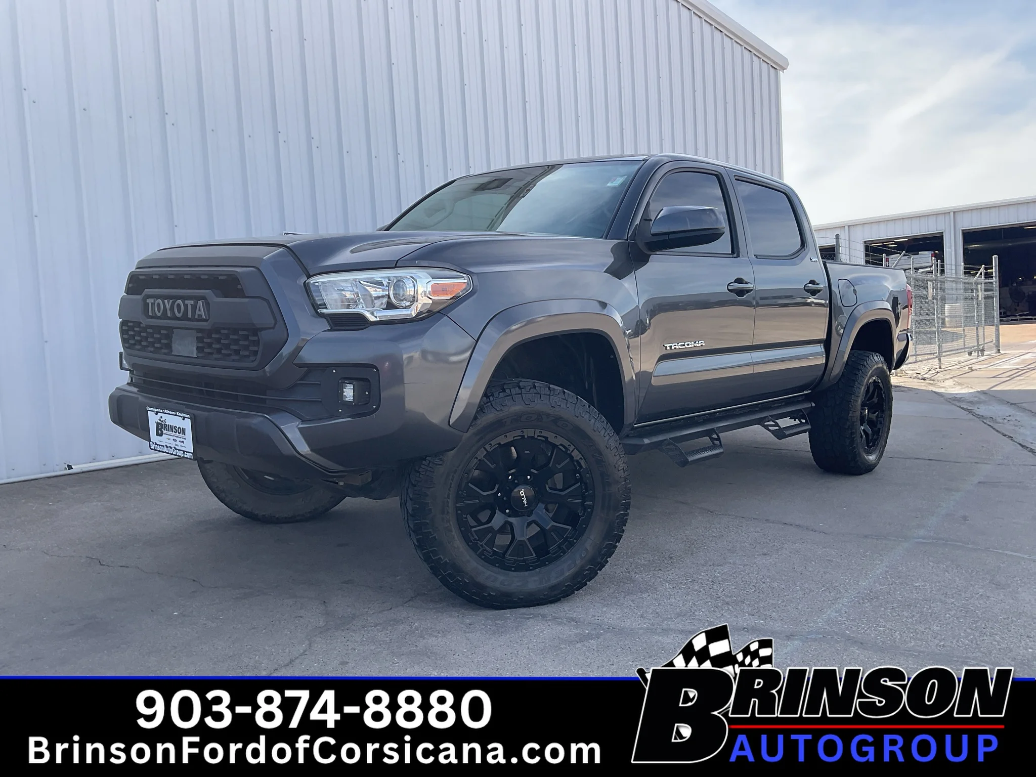 Used 2018 Magnetic Gray Metallic Toyota SR5 image 1