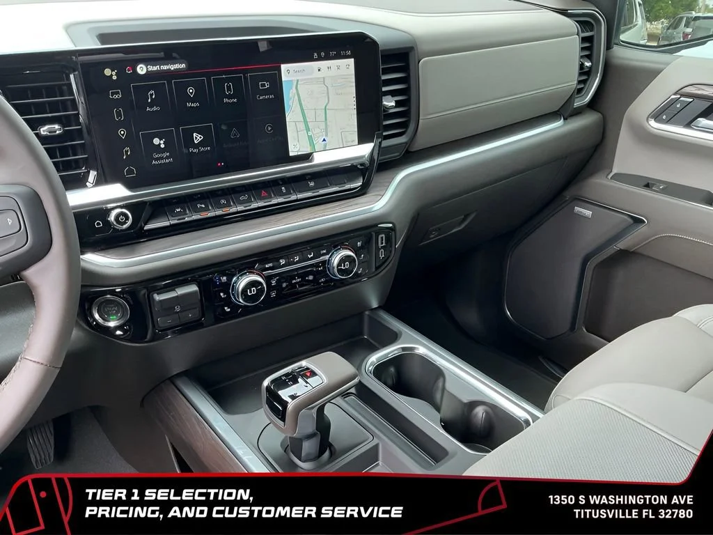 New 2026 Glacier White Tricoat GMC SLT image 38
