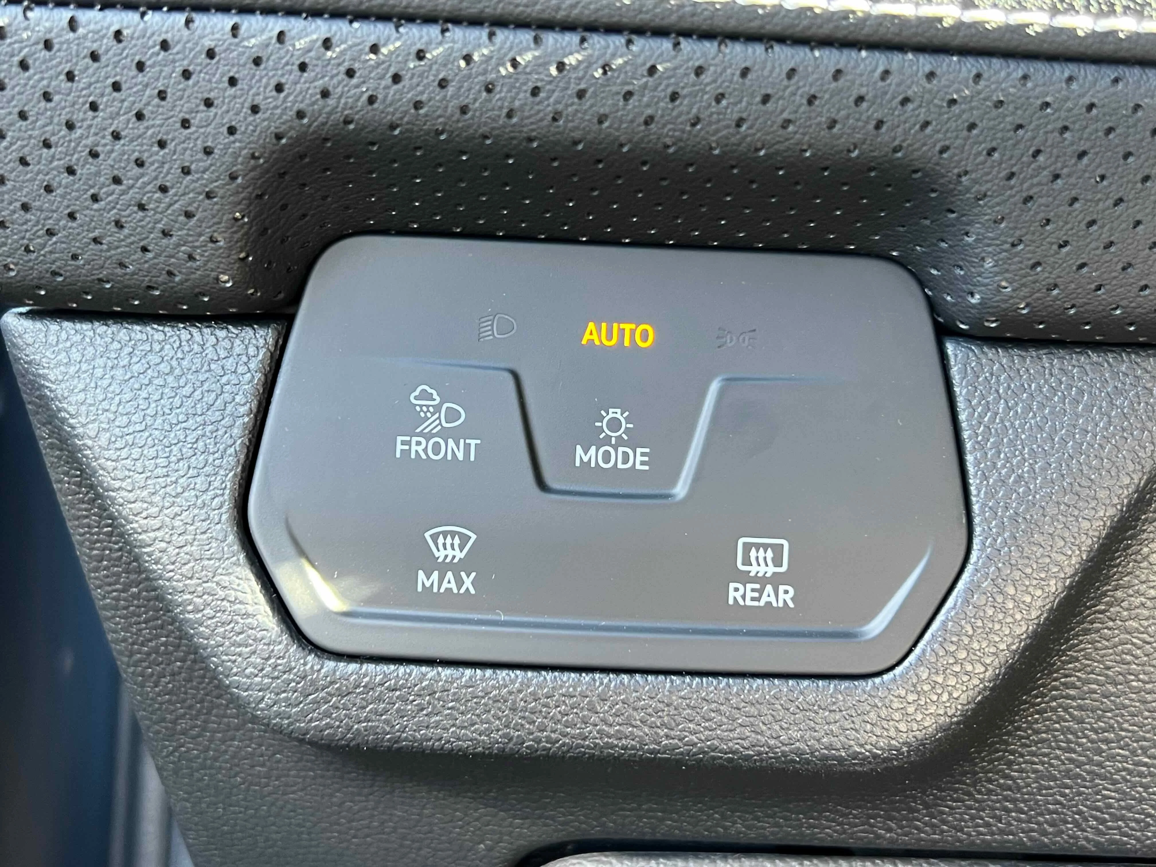 New 2026 Gray Volkswagen 2.0T SE w/Technology image 34