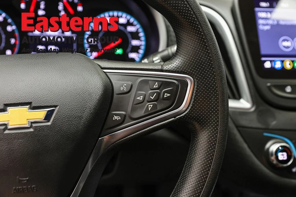 Used 2025 Gray Chevrolet LT image 16