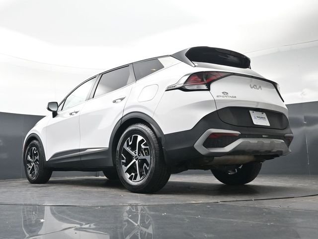 Used 2023 White Pearl Kia EX image 31