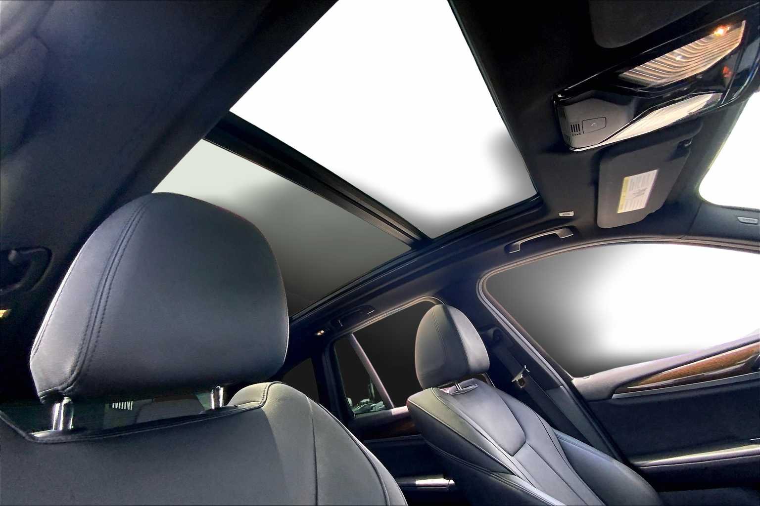 Used 2020 Dark Graphite Metallic BMW sDrive30i image 13