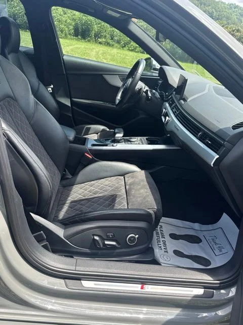 Used 2019 Gray Audi 3.0T Premium image 35