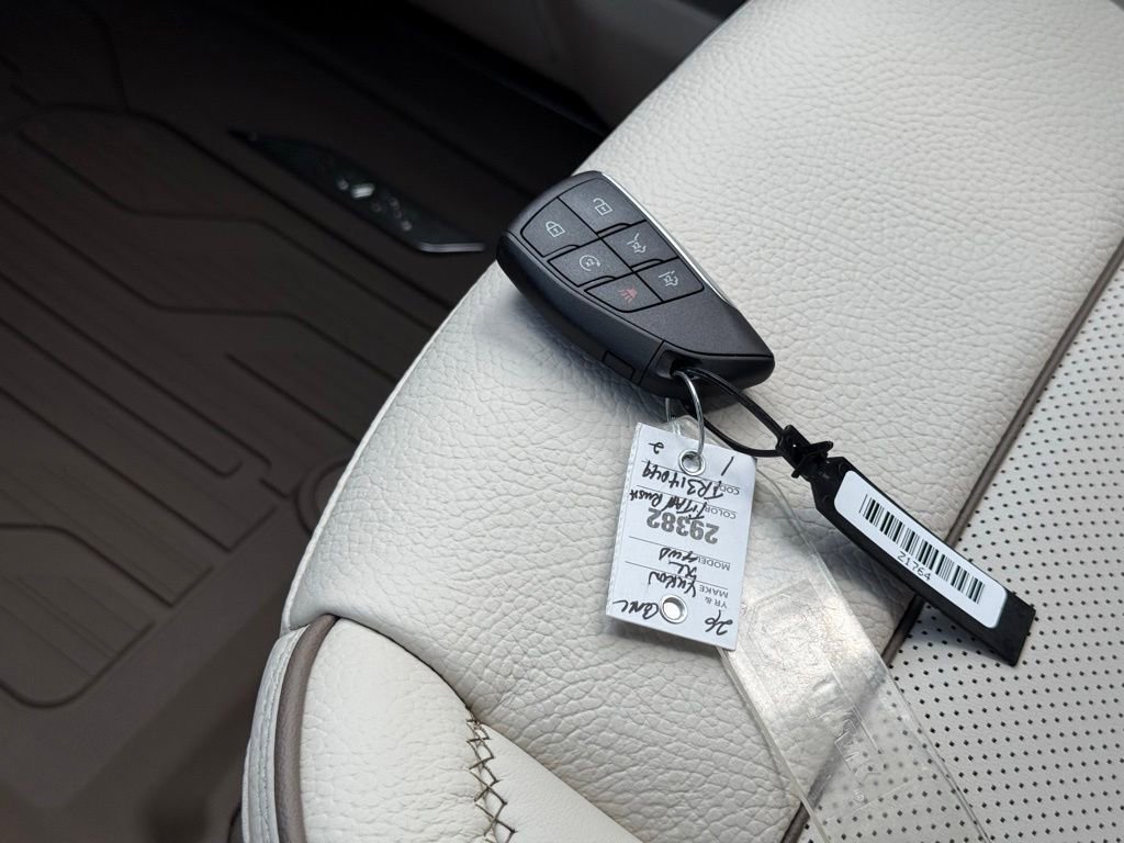 2026 GMC Yukon XL Denali - Photo 33