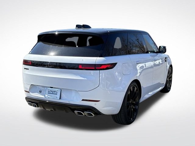 New 2026 Ostuni Pearl White Land Rover Dynamic SE image 8