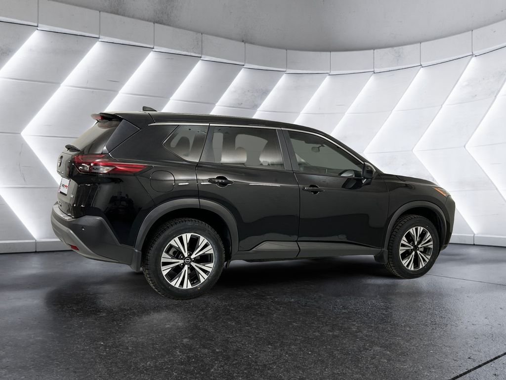 Used 2023 Black Nissan SV image 4