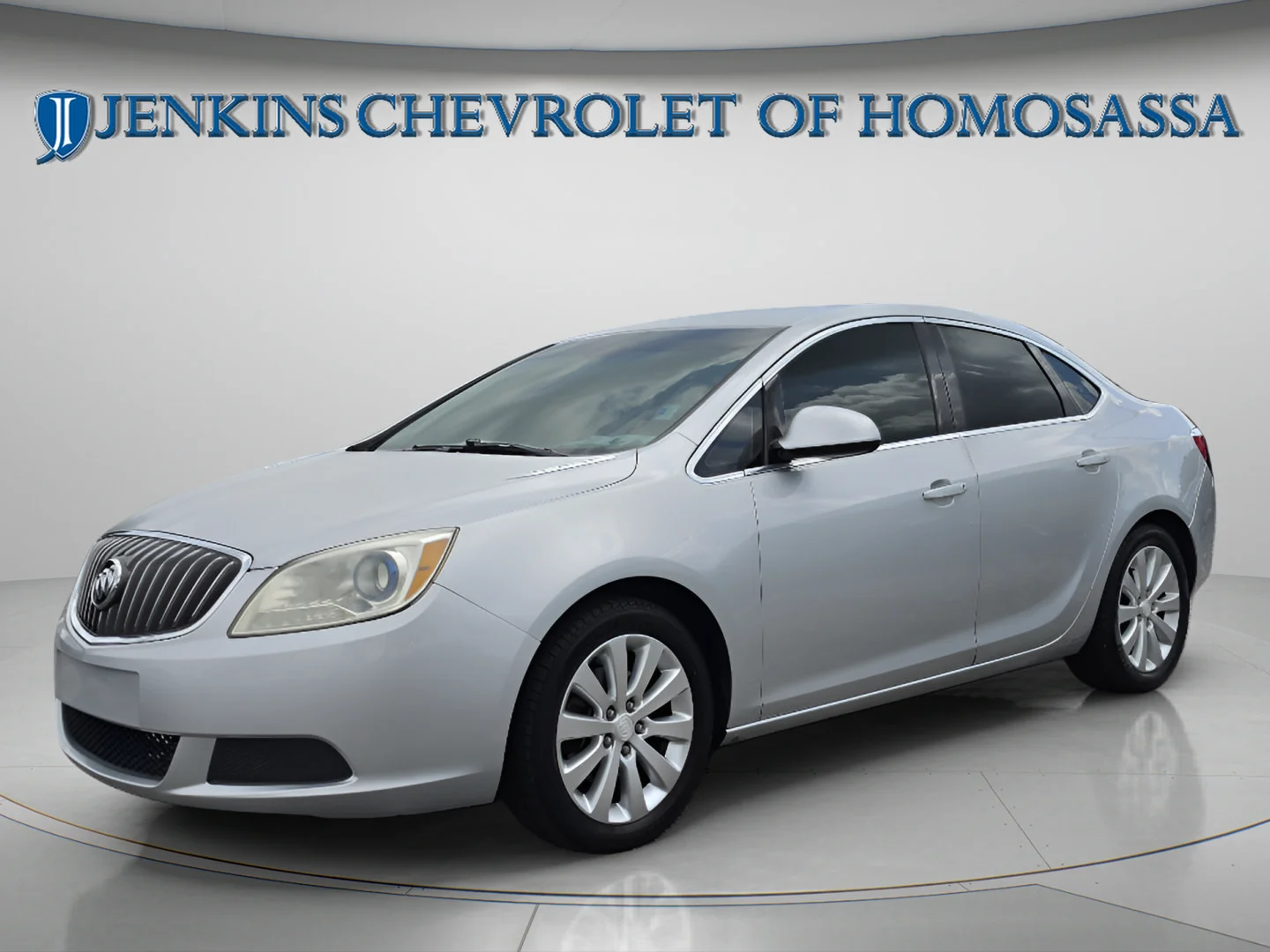 Used 2015 Quicksilver Metallic Buick Base image 10
