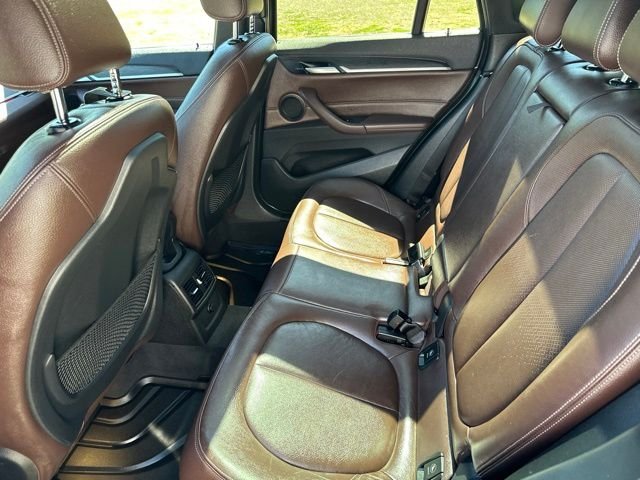 2017 BMW X1 28i - Photo 15