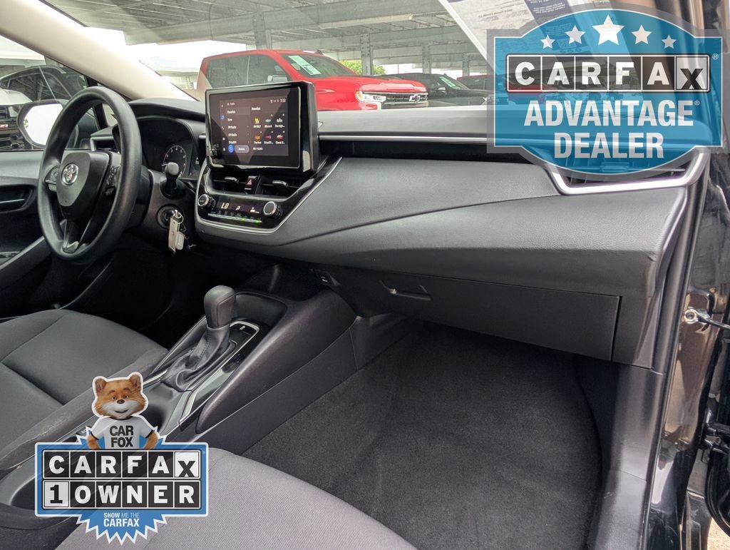 2025 Toyota Corolla LE - Photo 23