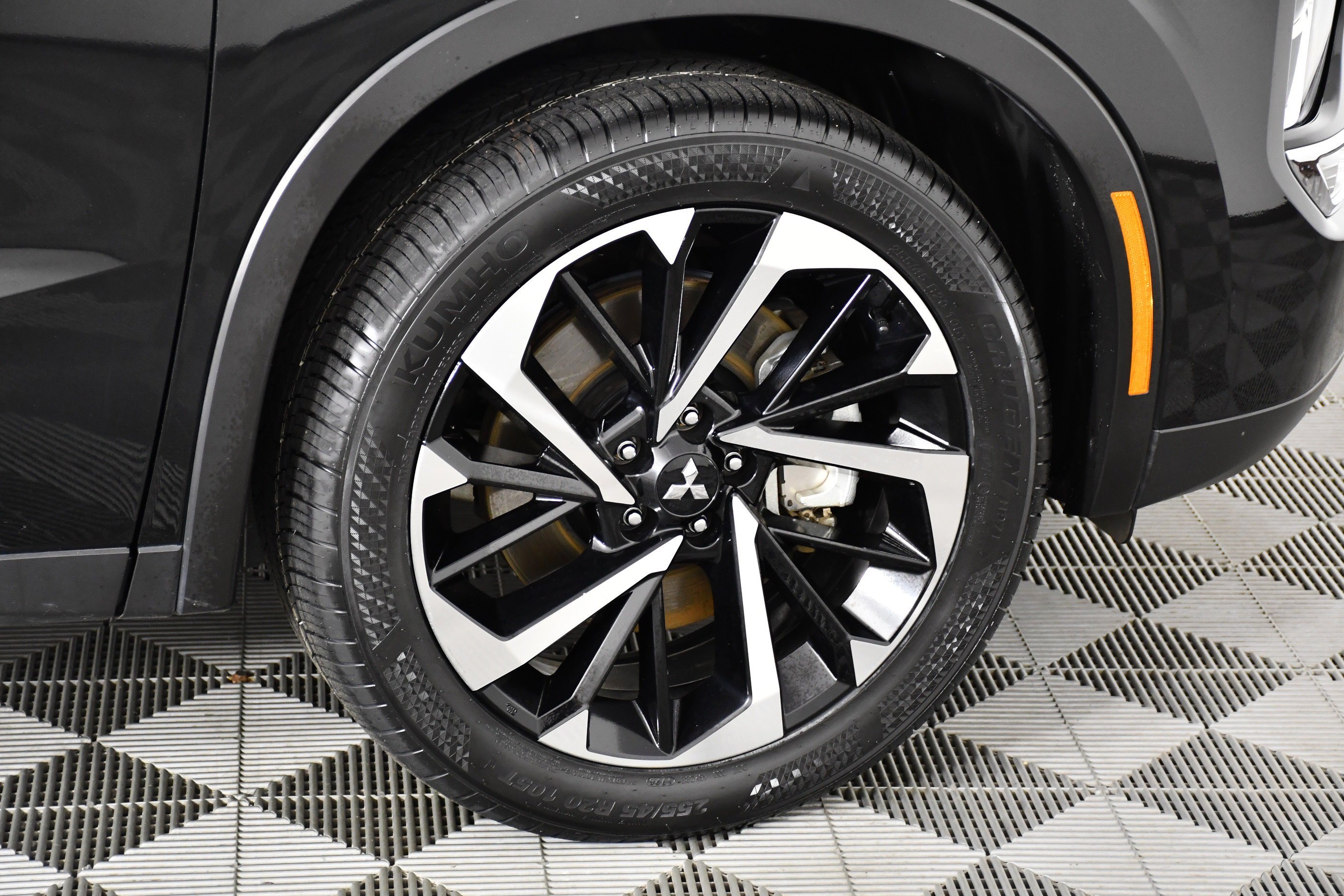 Certified Used 2024 Black Diamond Mitsubishi SE image 53