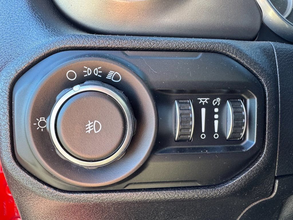 2018 Jeep All-New Wrangler Unlimited Sport - Photo 37