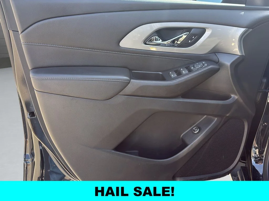 Used 2022 Black Chevrolet LT image 11