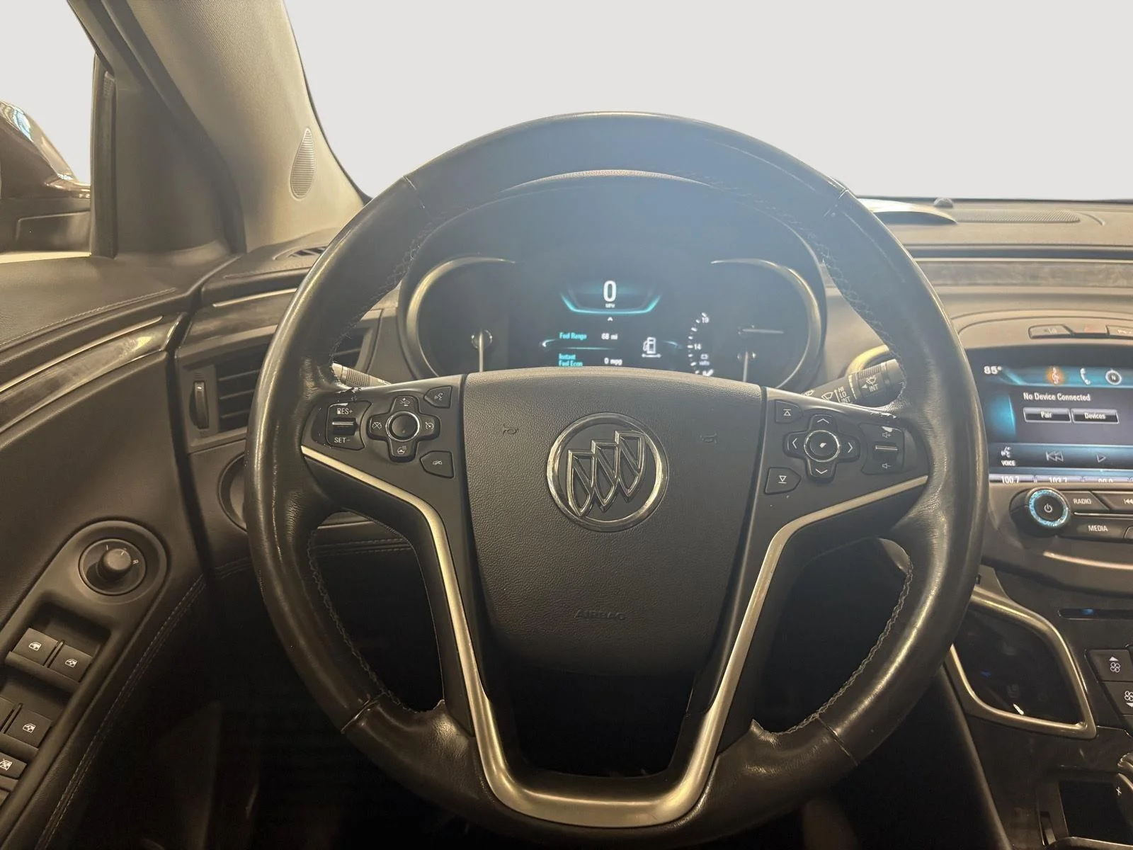 Used 2015 Midnight Amethyst Buick Premium I image 23