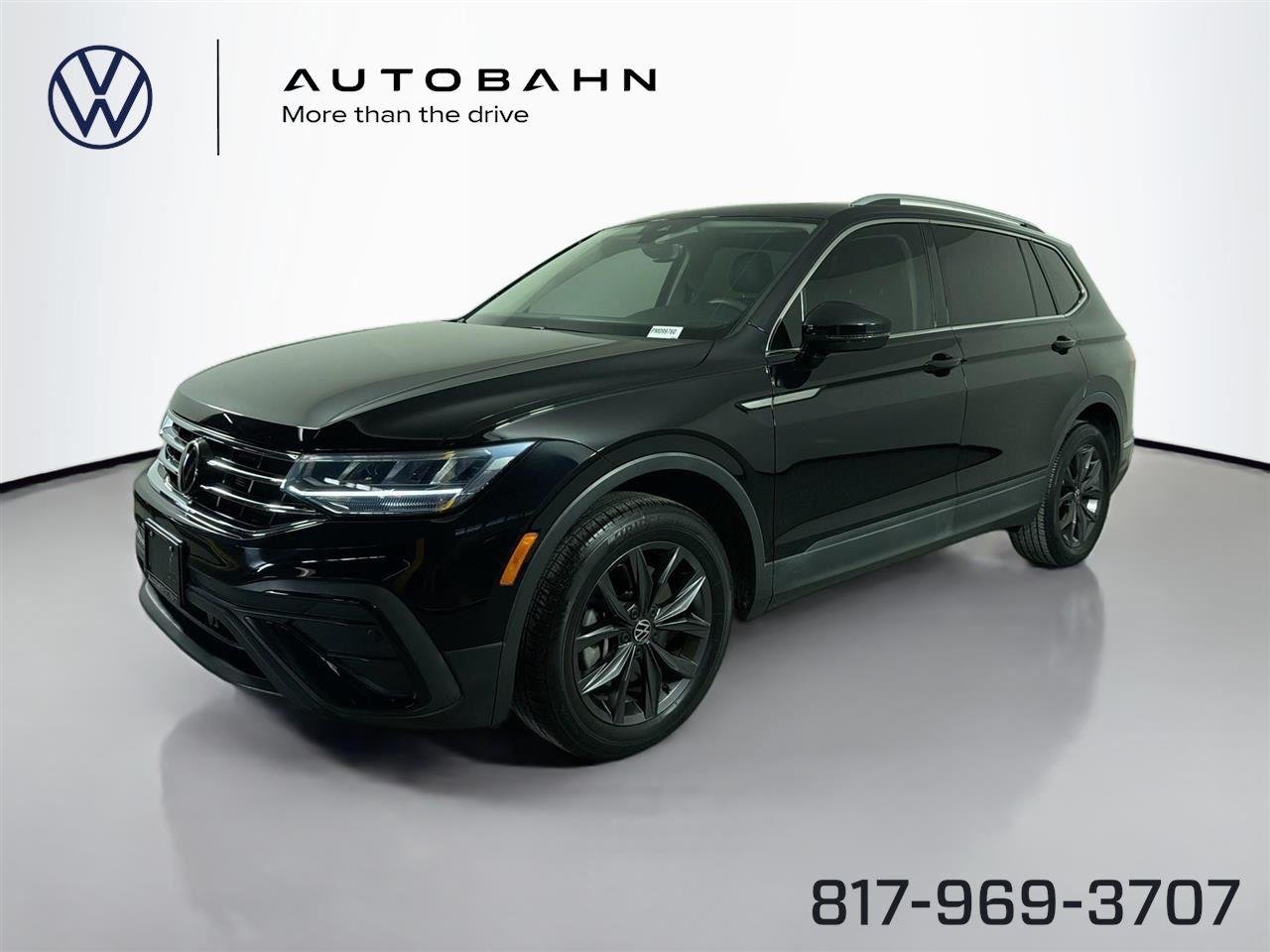 Certified Used 2023 Deep Black Pearl Volkswagen SE image 1