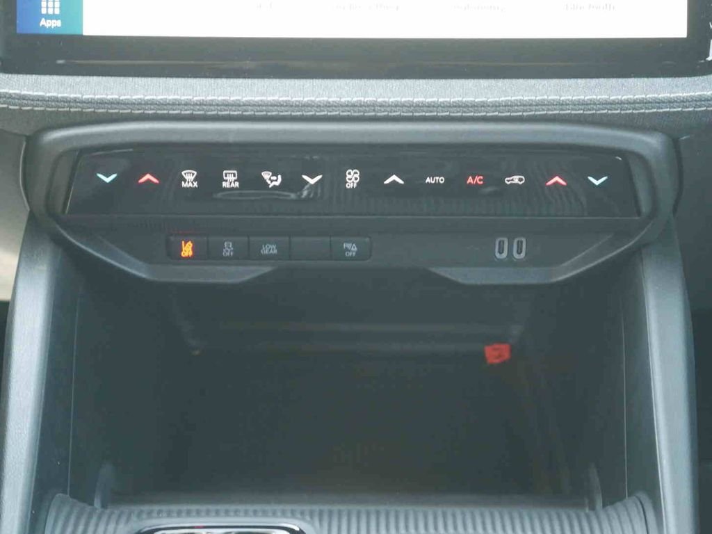 New 2026 Silver Zynith Clearcoat Jeep  image 7